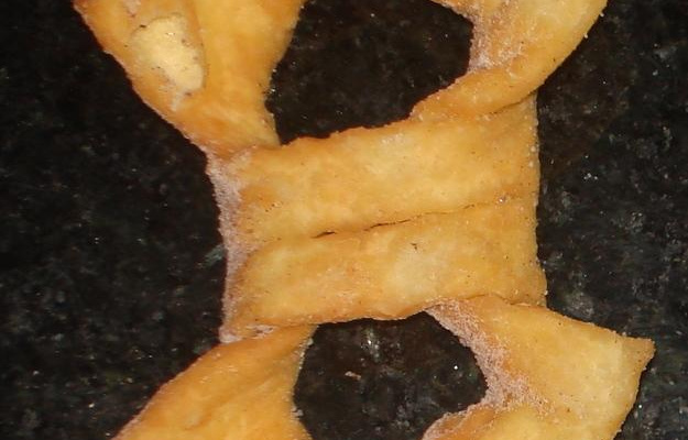 Chiàcara (biscoito Italiano)