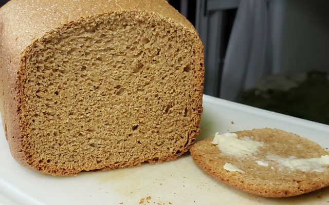 Pão integral na máquina de pão