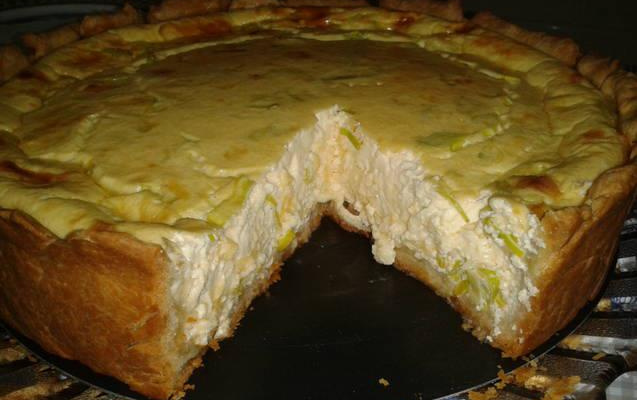 Quiche de queijo e alho-poró