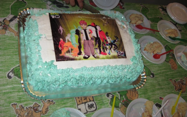 Bolo de aniversário de pêssego