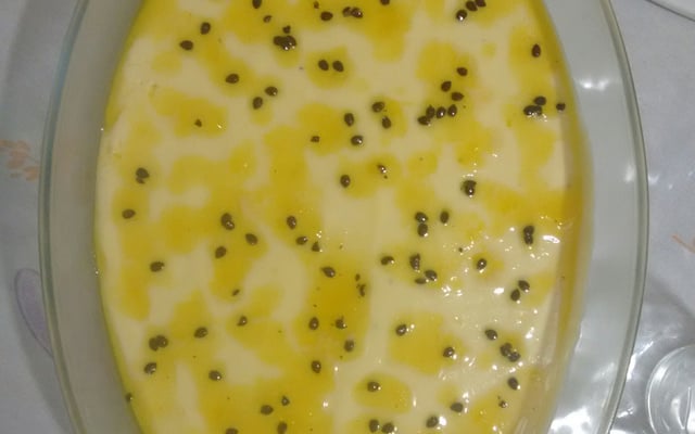 Delicioso Mousse de maracujá fácil, rápido e gostoso