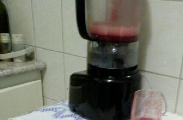 Coquetel de frutas sem álcool