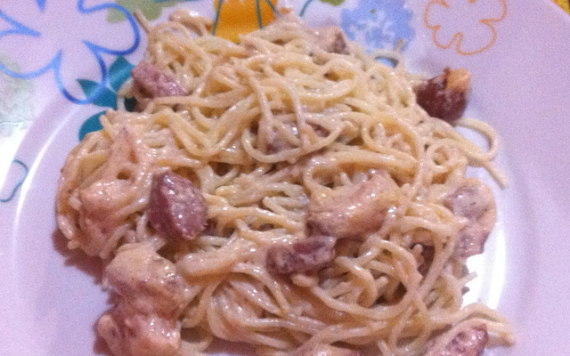 Macarrão com molho branco