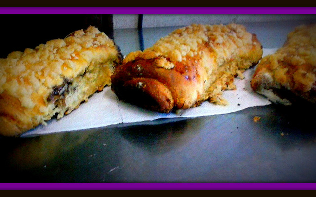 Cuca recheada com chocolate