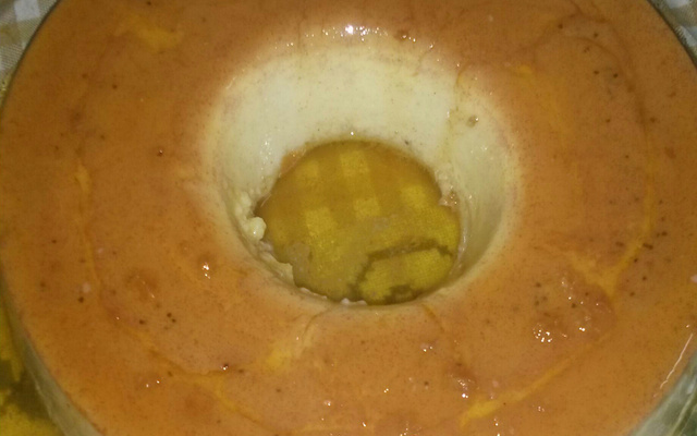 Pudim de banana com cobertura de brigadeiro