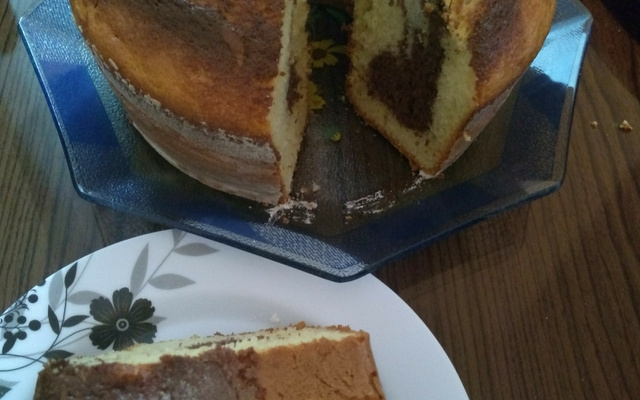 Bolo mesclado de liquidificador