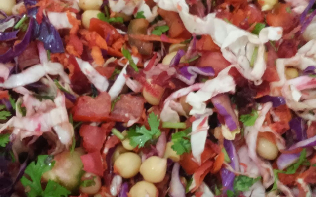 Salada de grão-de-bico