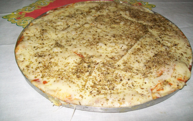Massa de pizza fofinha da mamãe