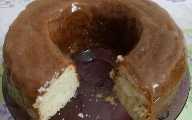 Bolo de limão de padaria
