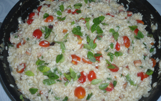Risoto de Tomate com Manjericão