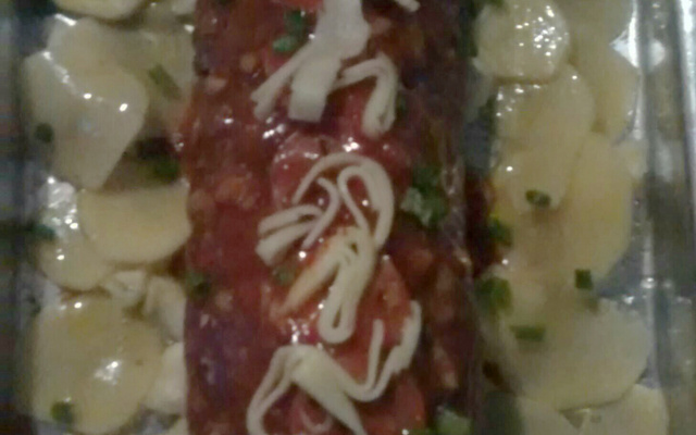 Rocambole de carne moída