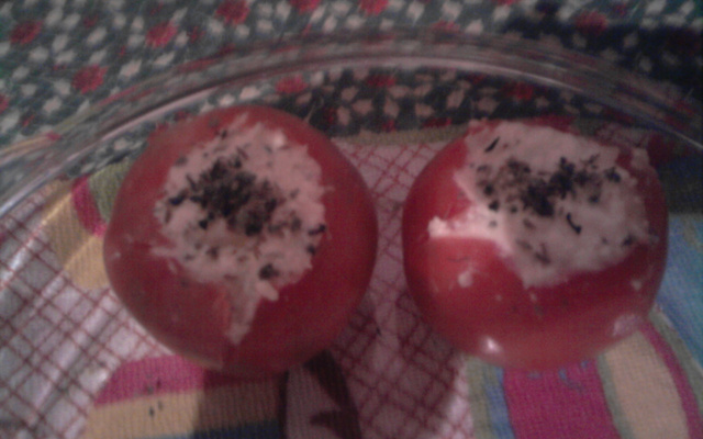 Tomates recheados com ricota