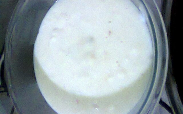 Sagu de vinho com creme