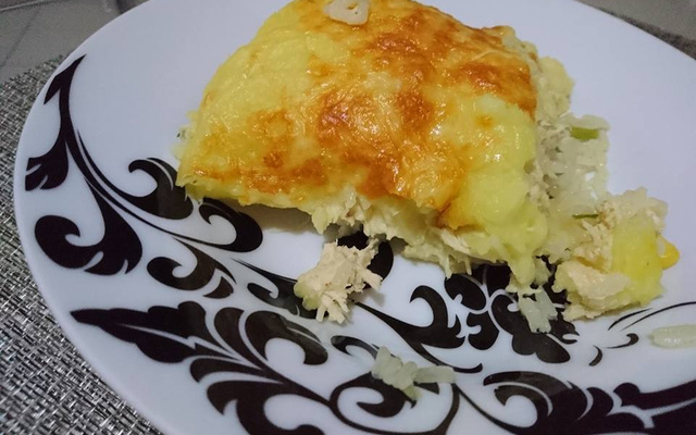 Escondidinho de arroz com frango