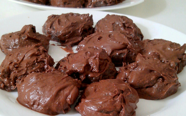 Bombom de leite condensado