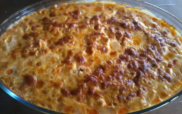 Gratinado de batatas com frango e bacon