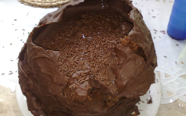 Super bolo bola de chocolate