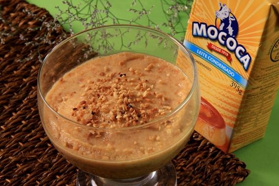 Torta gelada de amendoim