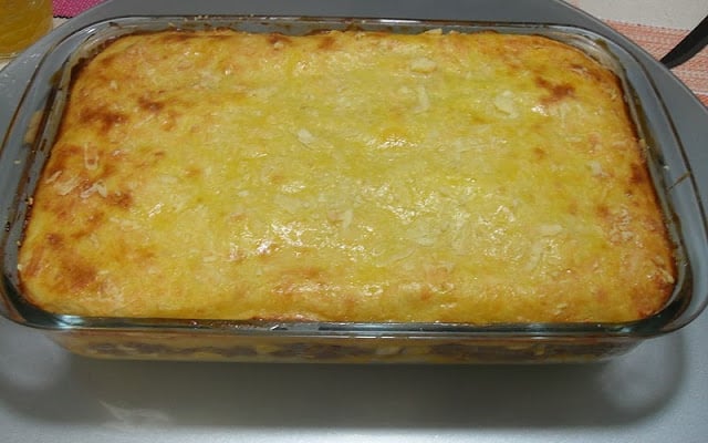 Torta de batata com carne moída e presunto