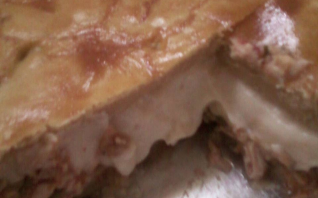 Empadão de frango cremoso