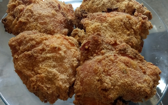 Coxa e sobrecoxa crocante