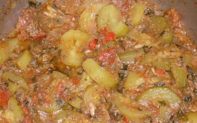 Abobrinha com Sardinha