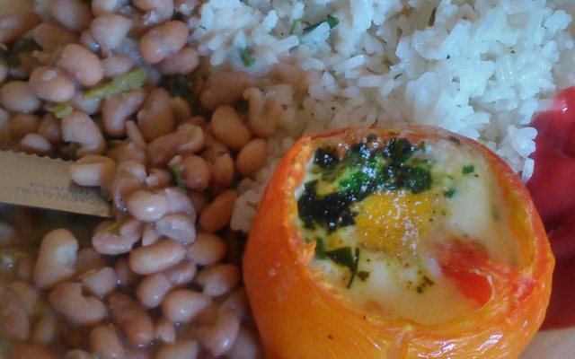 Delícia de tomovo( tomate com ovo )