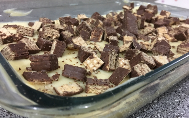 Torta gelada de biscoito waffer