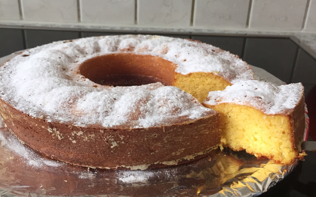 Bolo de milho de liquidificador cremoso