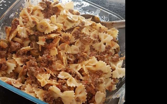 Macarrão com carne moída