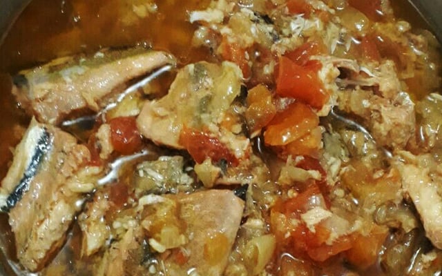 Peixe na panela de pressão