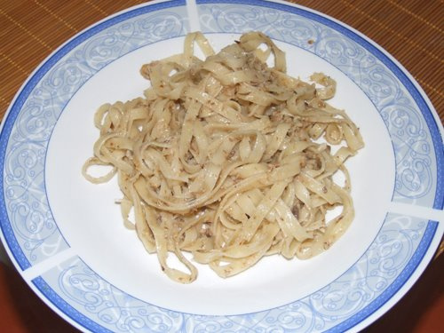 Macarrão Alho e Óleo com Sardinha