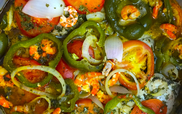 Moqueca ao molho de camarão