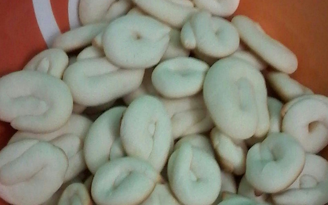 Sequilhos de leite condensado