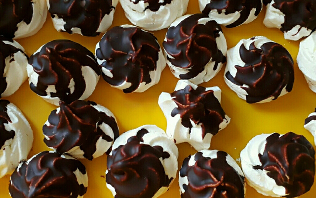 Suspiro de chocolate