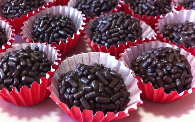 Brigadeiro com creme de avelã