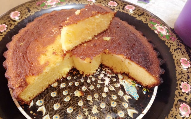 Bolo de fubá molhadinho