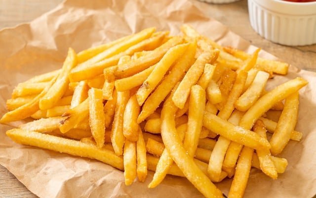 Batata frita crocante por fora e cremosa por dentro