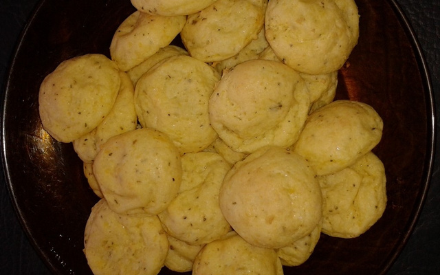Bolinhos de batata com queijo