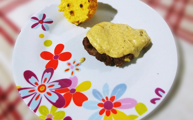 Fraldinha ao molho de mostarda e pimenta