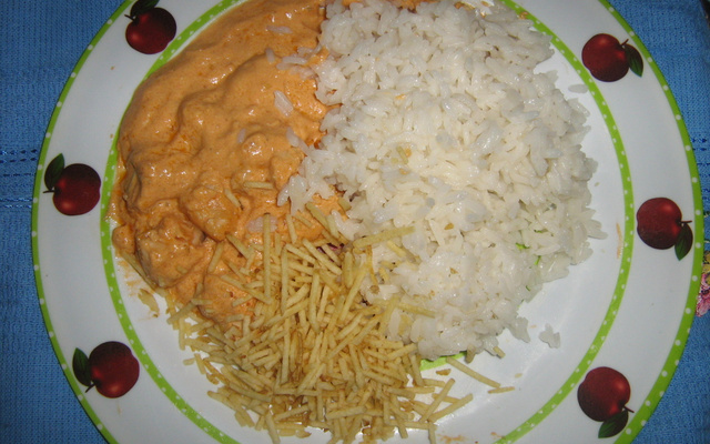 Estrogonofe de frango da Lidianne para 1 pessoa