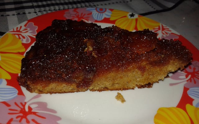 Torta de delícia com banana na massa