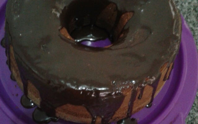 Bolo simples de chocolate