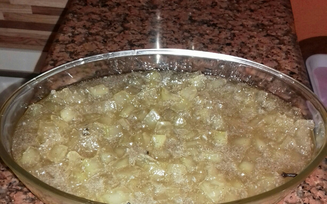 Doce de mamão verde com coco