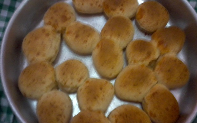 Pão de queijo simples