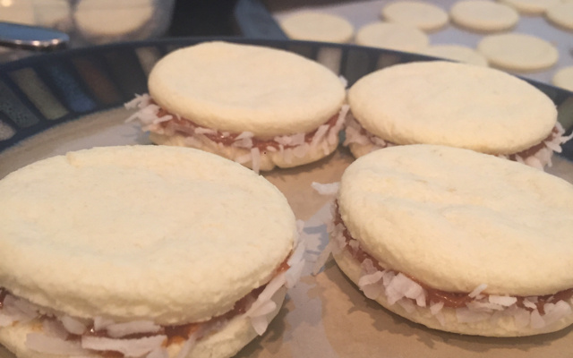 Alfajor de amido de milho (Maisena)