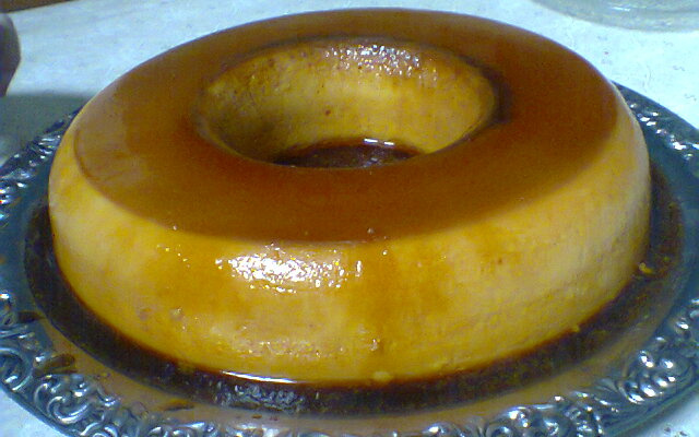 Pudim de leite cremoso