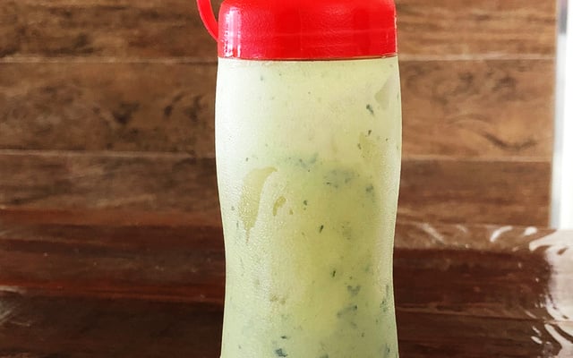 Maionese caseira de ervas