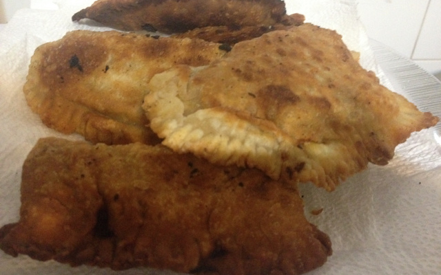 Massa básica pastel mais fácil do mundo