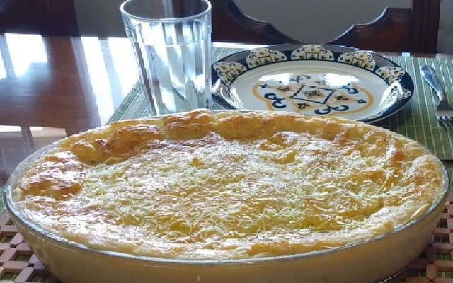Torta de forno de aipim com carne